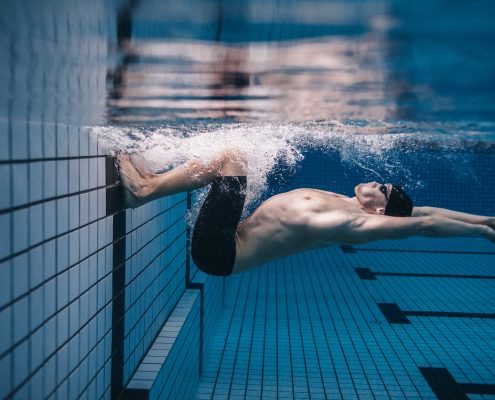 שחייה מבוגרים שחייה היא גם זמן נהדר לנקות את הראש מכל טרדות היומיום.